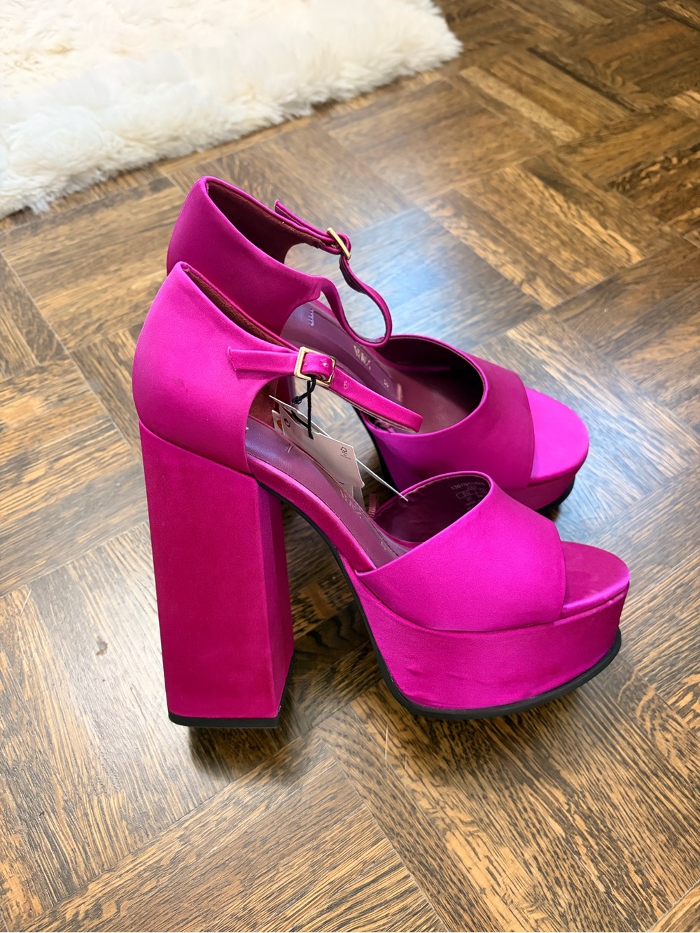 NWT! Zara satin platform heels
